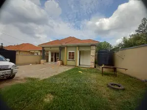 Furnished 4bdrm Bungalow in Kira Tarmacked for Sale