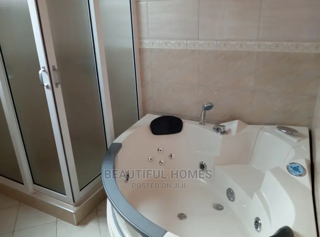 Furnished 4bdrm House in Kira Corporate for Sale