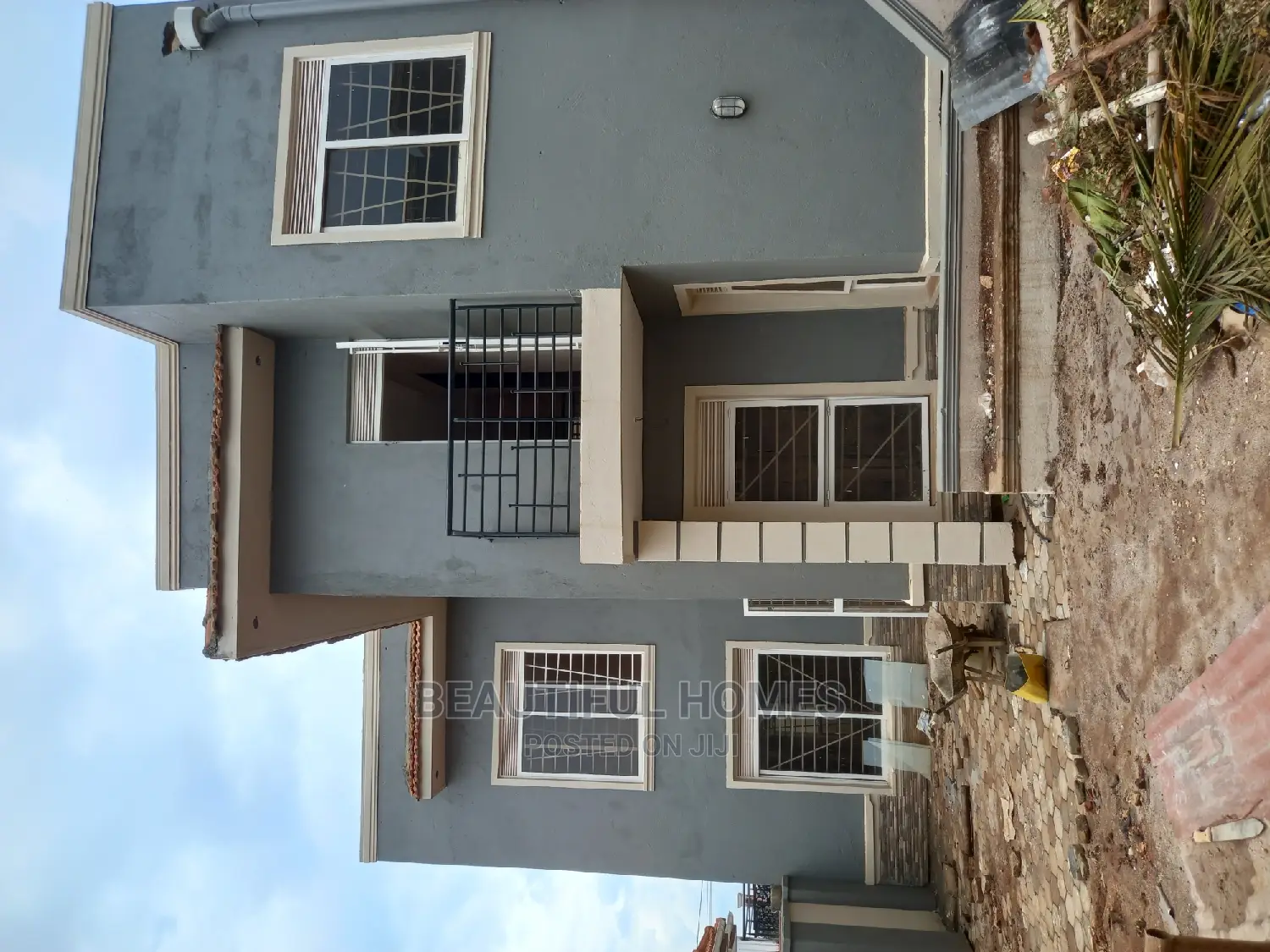 Furnished 4bdrm Duplex in Kira Corporate for Sale