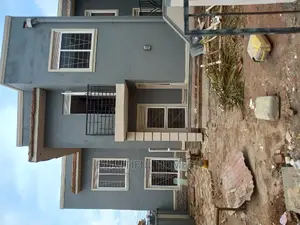 Furnished 4bdrm House in Kira Corporate for Sale