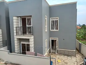 Furnished 4bdrm House in Kira for Sale