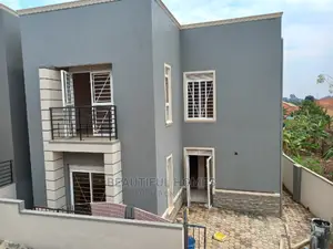 Furnished 4bdrm Townhouse/Terrace in Kira Tarmacked for Sale