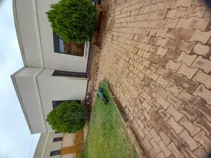 Furnished 3bdrm House in Kira for Sale