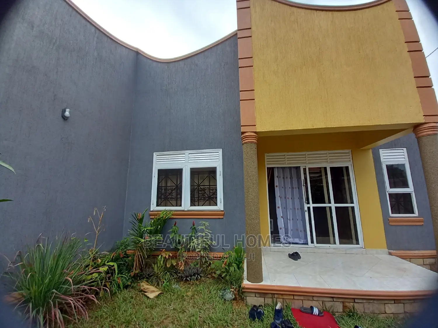 Furnished 4bdrm Bungalow in Najjera Corporate, Kira for Sale