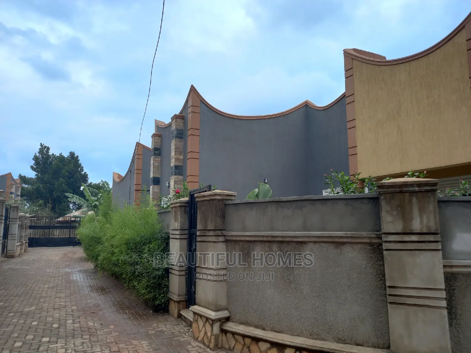 Furnished 4bdrm Villa in Najjera, Kira for Sale