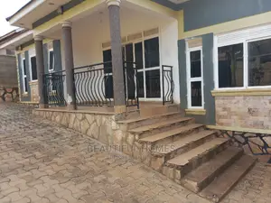 Furnished 3bdrm House in Kira Corporate for Sale