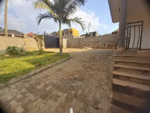 Furnished 3bdrm House in Kira Corporate for Sale