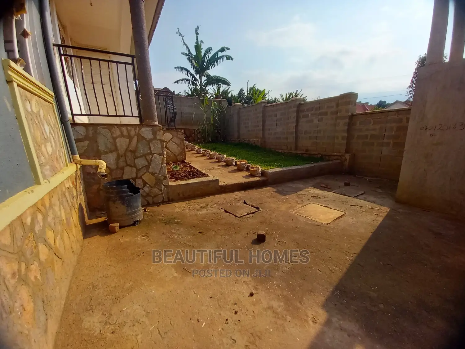 Furnished 3bdrm Bungalow in Kira for Sale