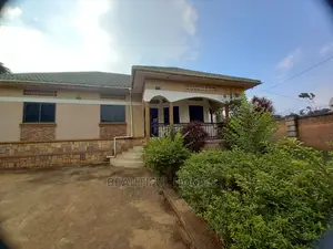 Furnished 4bdrm House in Kira Corporate for Sale
