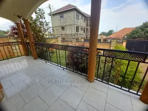 Furnished 3bdrm House in Kira Organised for Sale
