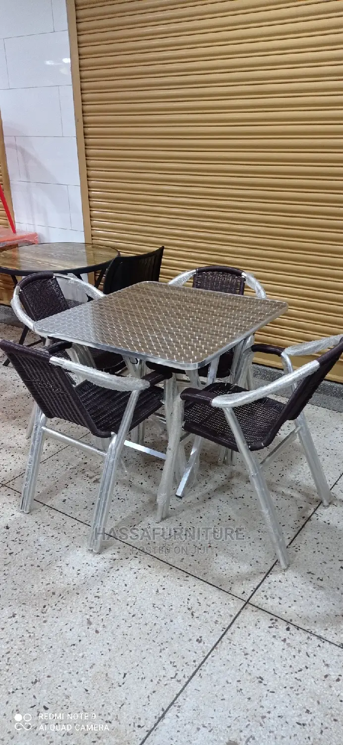 4seaters Aluminium Restaurant Set