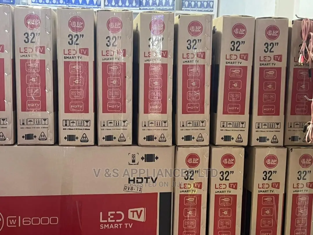 32 Smart LED TV