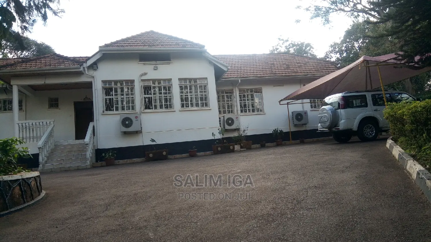 4bdrm Bungalow in Kololo Property, Central Division for Rent
