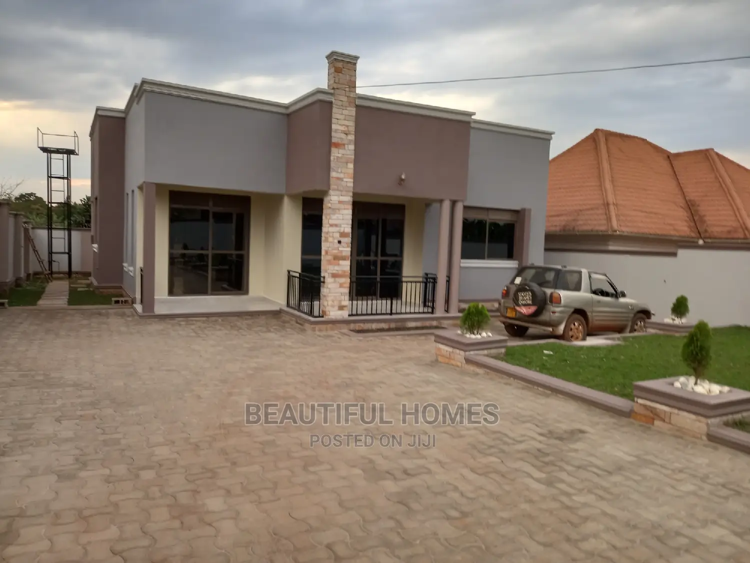 Furnished 4bdrm House in Kira, Central Division for Sale