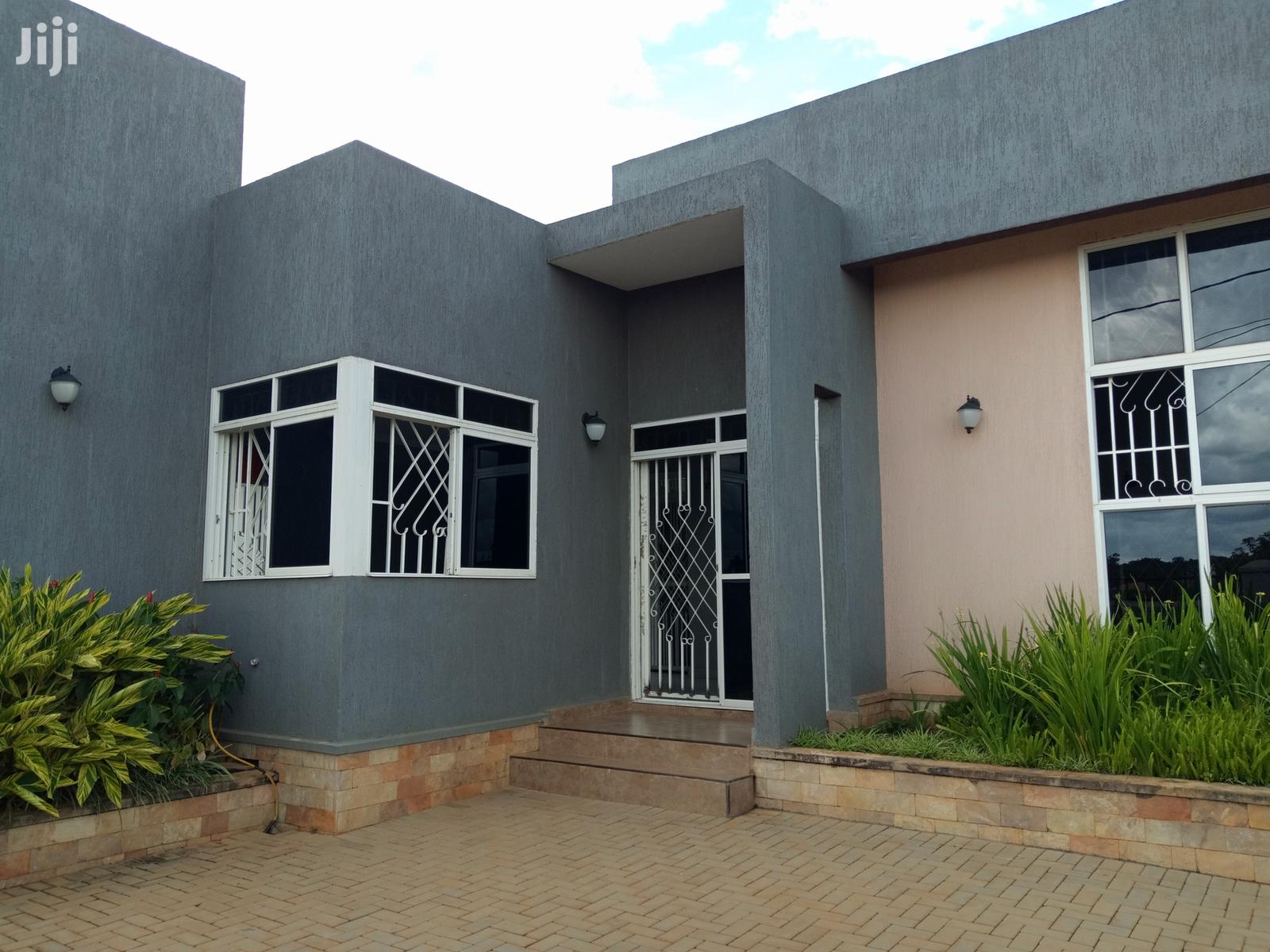 Kira Awesome House on Sell