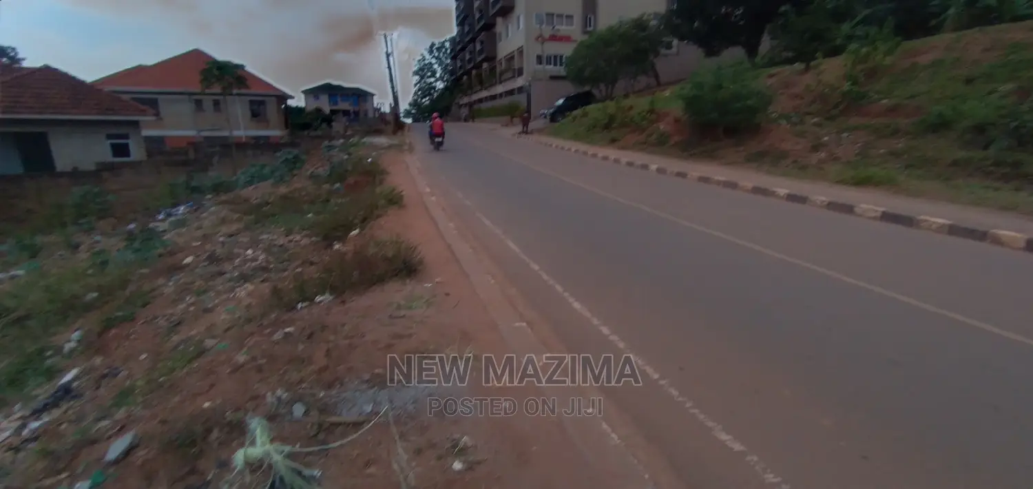 Very Prime Plot for Furnished Apartments Onsale in Makindye