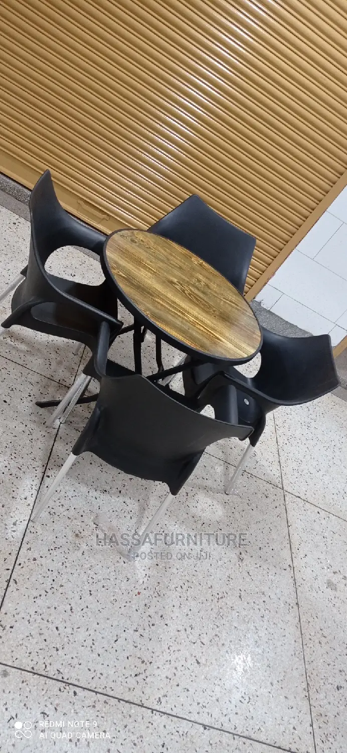 4seaters Restaurant Set