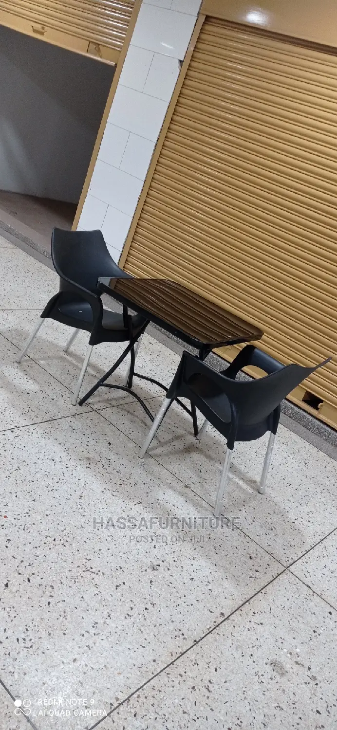 4seaters Restaurant Set at Afair Price