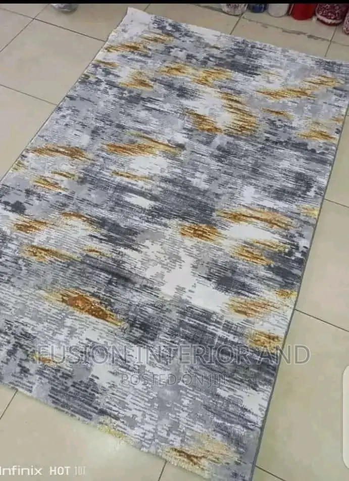 Center Rugs