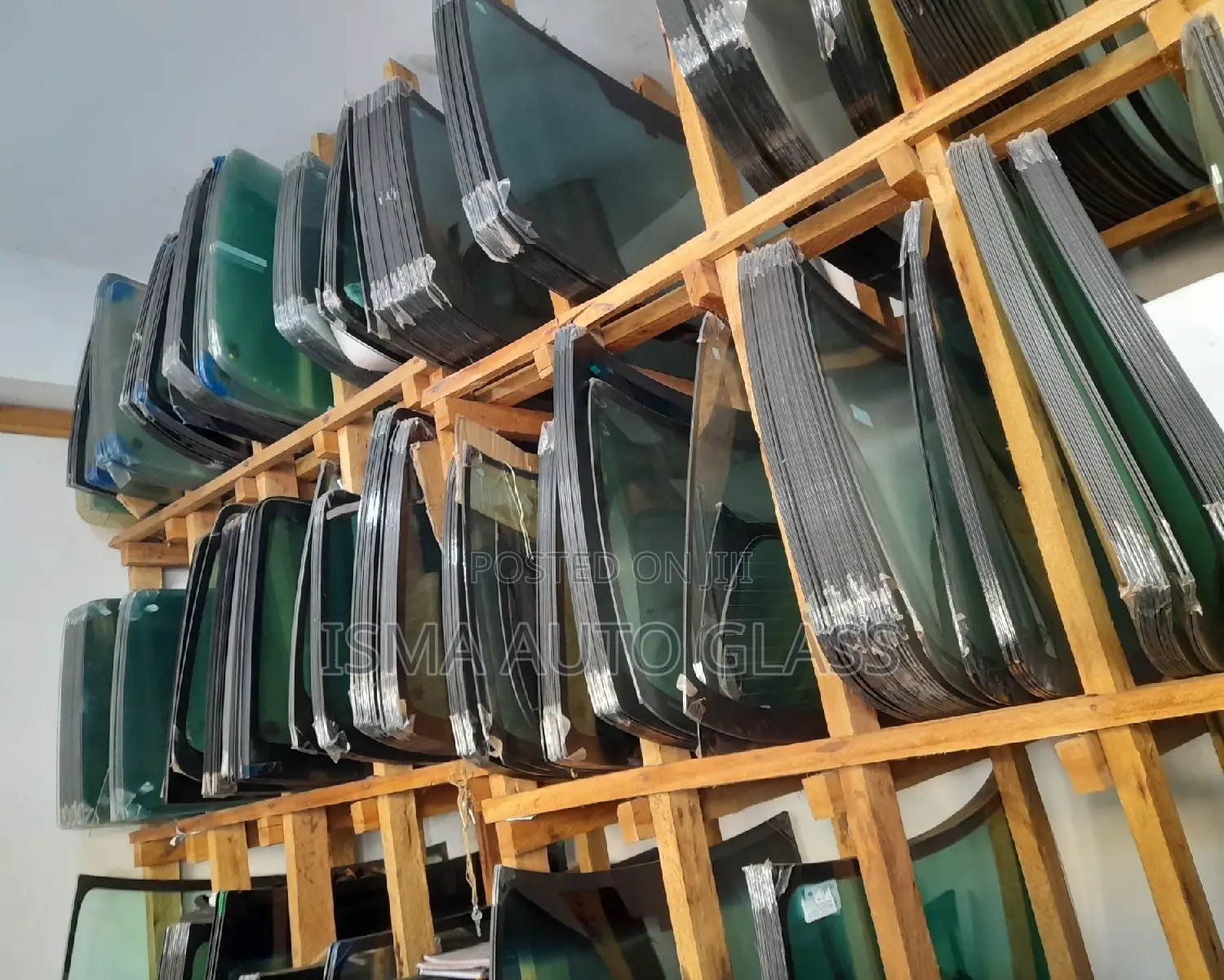 Glass for Cars . Rear Boot Glass. Door Glasses.