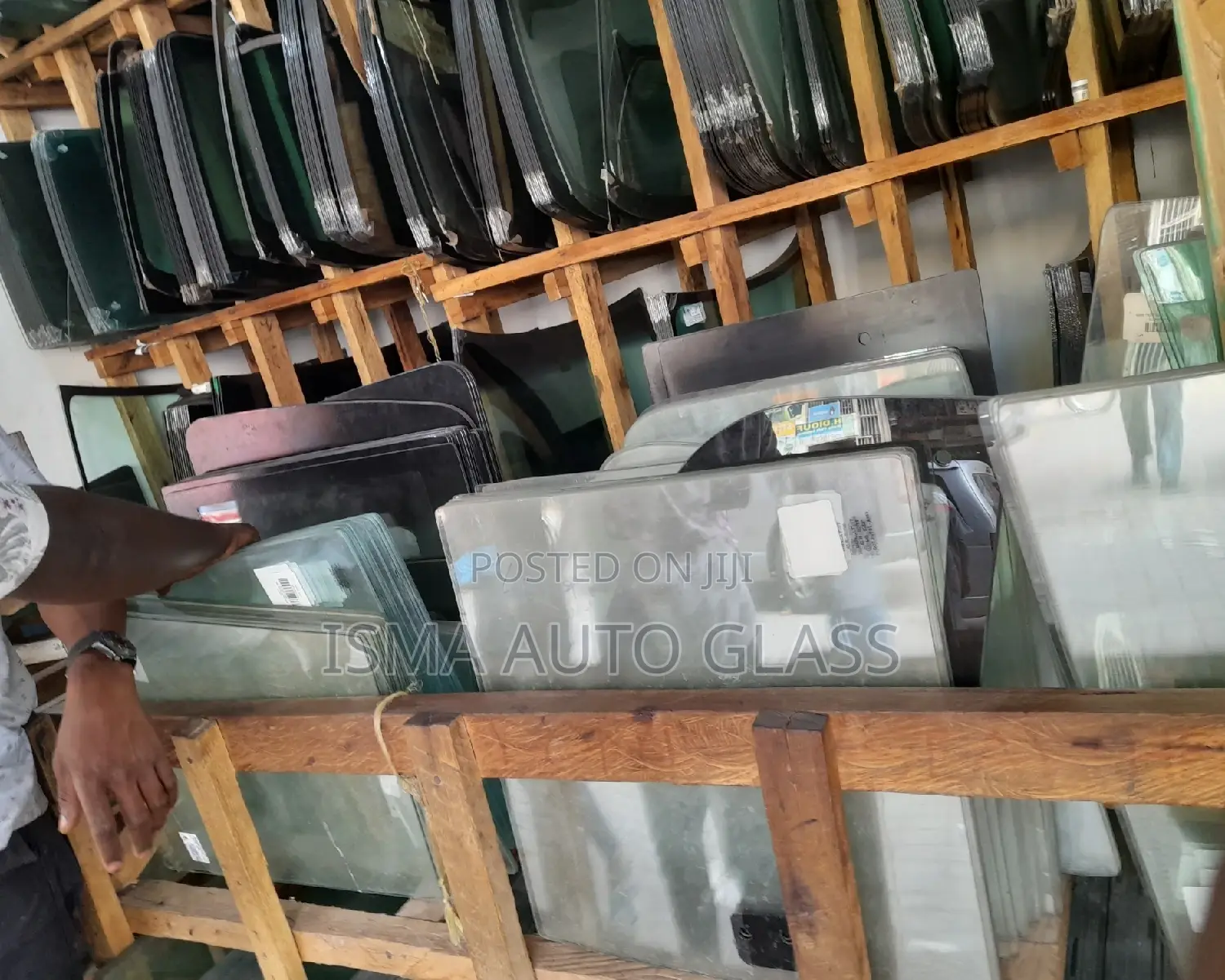 Glass for Cars . Rear Boot Glass. Door Glasses.