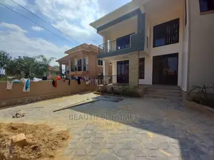 Furnished 6bdrm Mansion in Kira Corporate for Sale