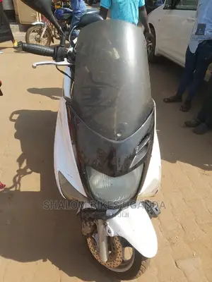 Yamaha Scrambler 2018 White