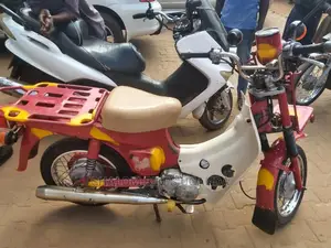 Suzuki V-Strom 2020 Red