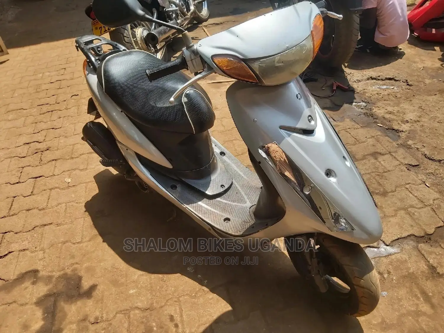 Honda RC51 2019 Gray