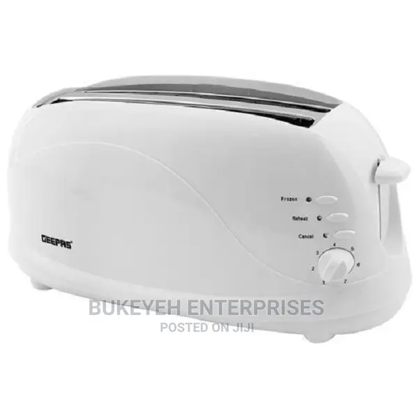 Geepas GBT9895 4 Slice Bread Toaster White in Nakawa Kitchen