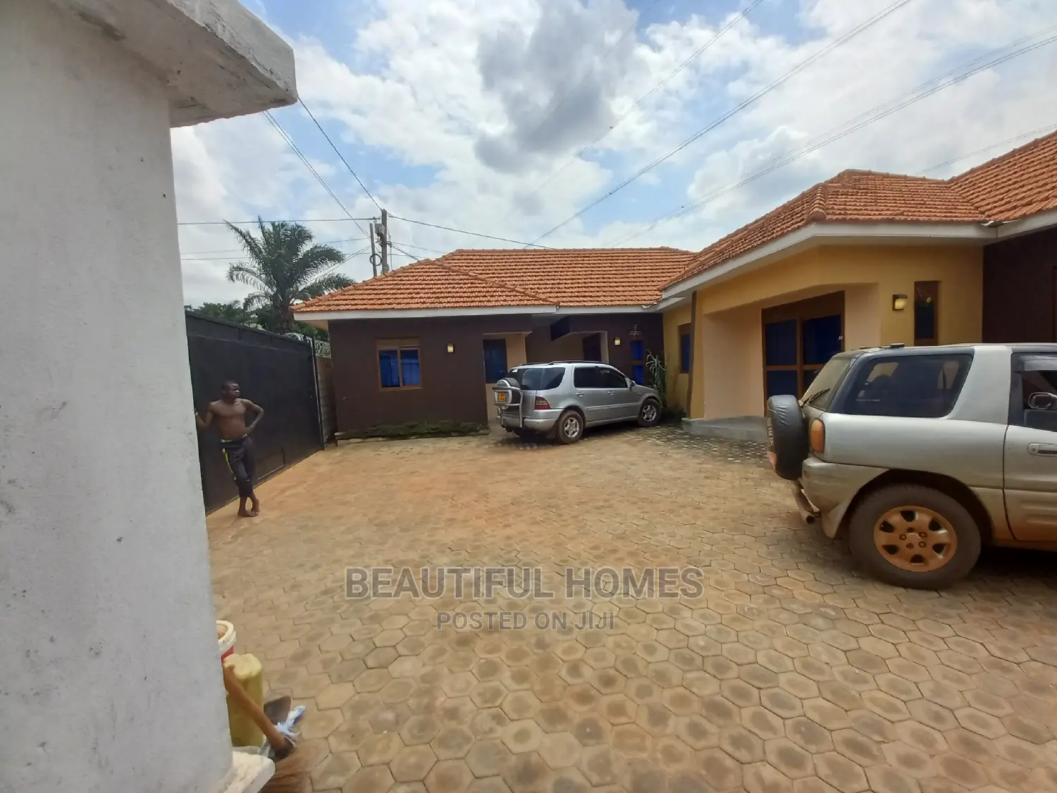 Furnished 1bdrm House in Kyanja Corporate, Central Division for Sale