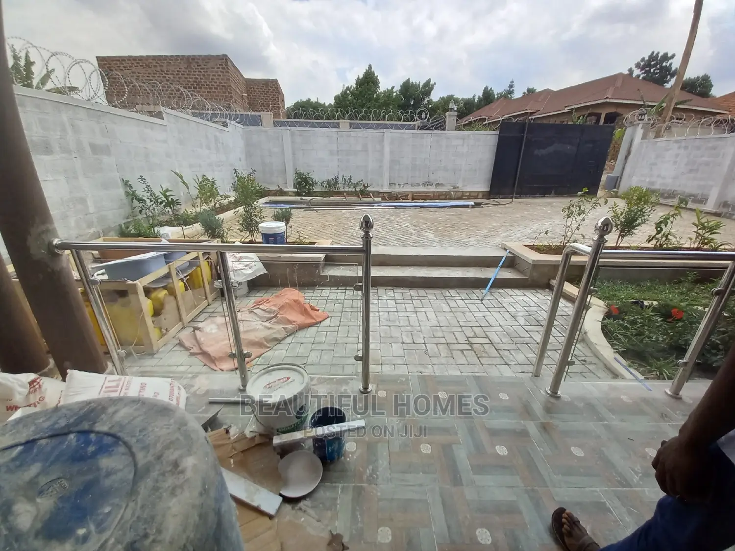 Furnished 4bdrm Bungalow in Kyanja Corporate, Central Division
