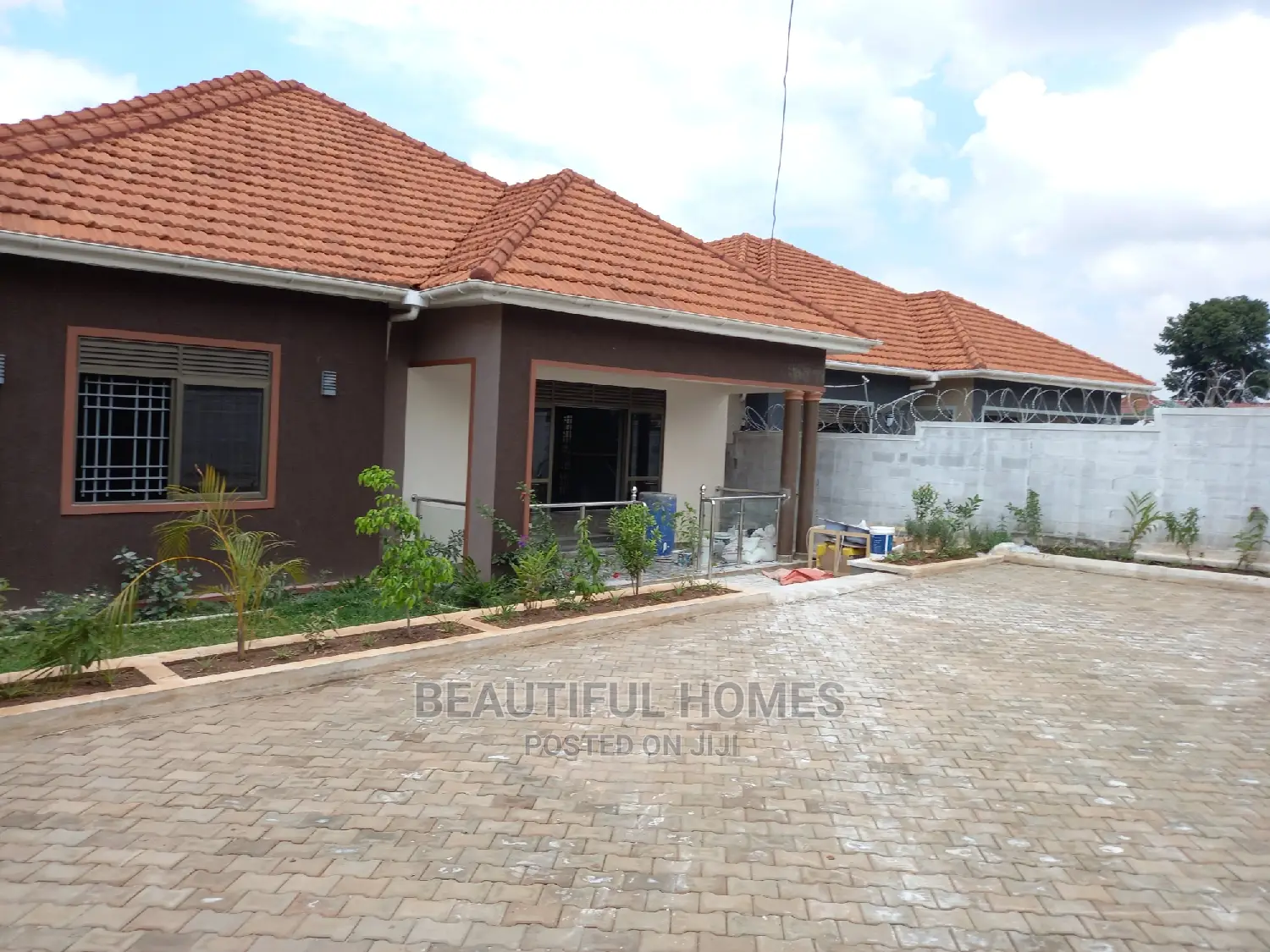 Furnished 4bdrm Bungalow in Kyanja, Central Division for Sale