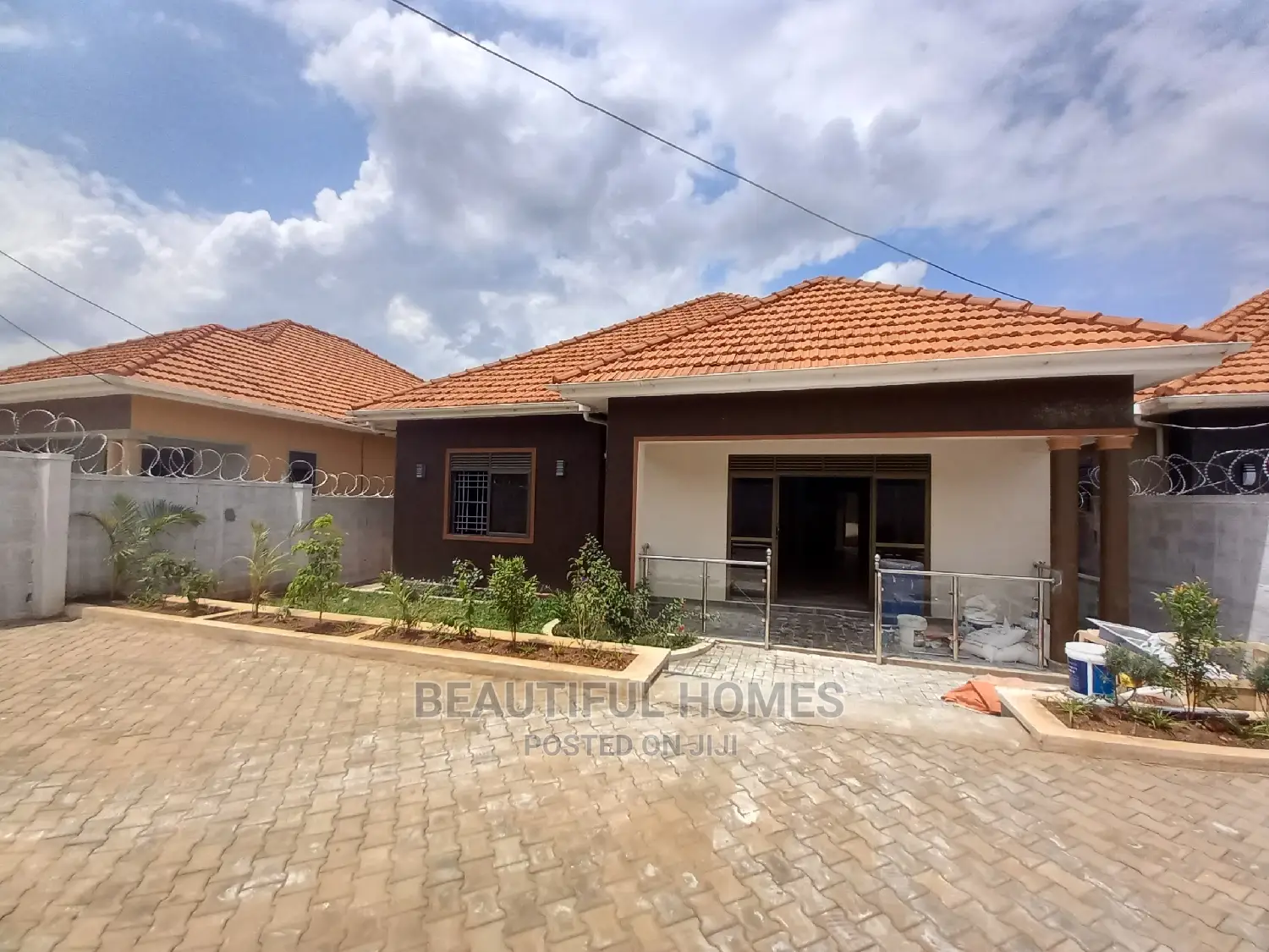 Furnished 4bdrm House in Kyanja Wealthy, Central Division for Sale