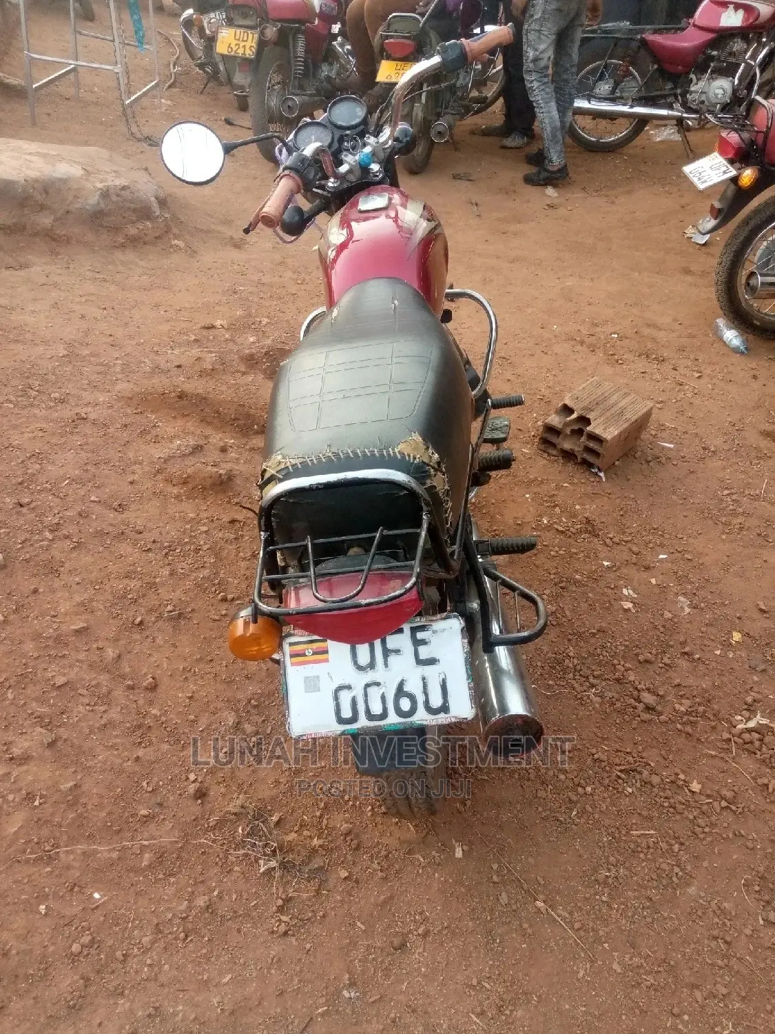 Bajaj Boxer 2021 Red
