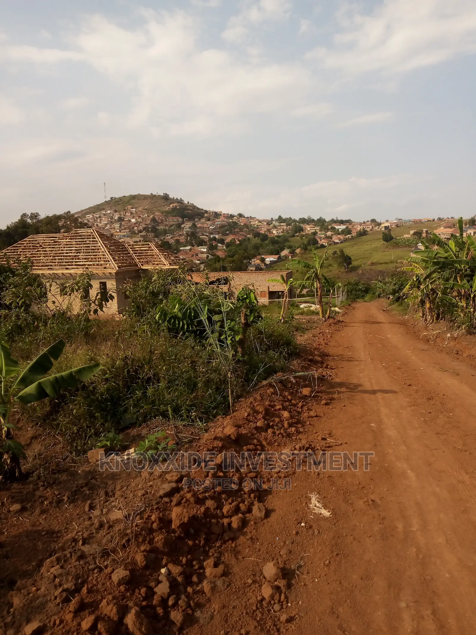 Land 4 Sale 100x50ft at 40m Ugx With Ready Tittle Kyebando