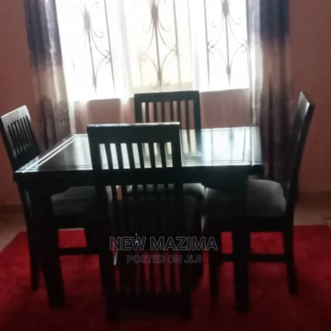 3bdrm Bungalow in Seguku Ntebe Rd, Central Division for sale
