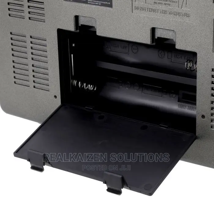 GEEPAS Rechargeable Retro Fm Bt Mp3 Aux USB TF Ac/Dc Radio