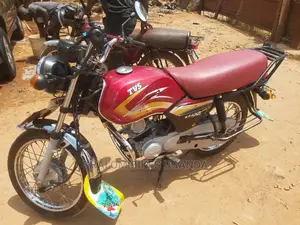 American Ironhorse Tejas 2021 Red