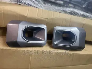 Hilux Rocco, Revo 2021 - 23 Foglamp / Spotlights Covers