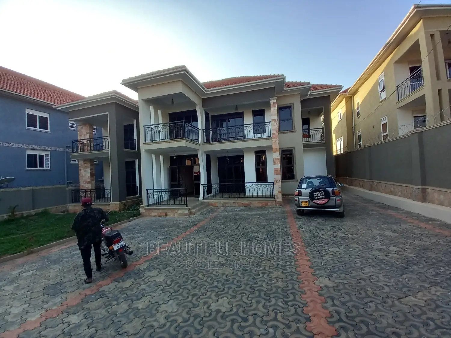 Furnished 6bdrm Mansion in Najjera, Central Division for Sale