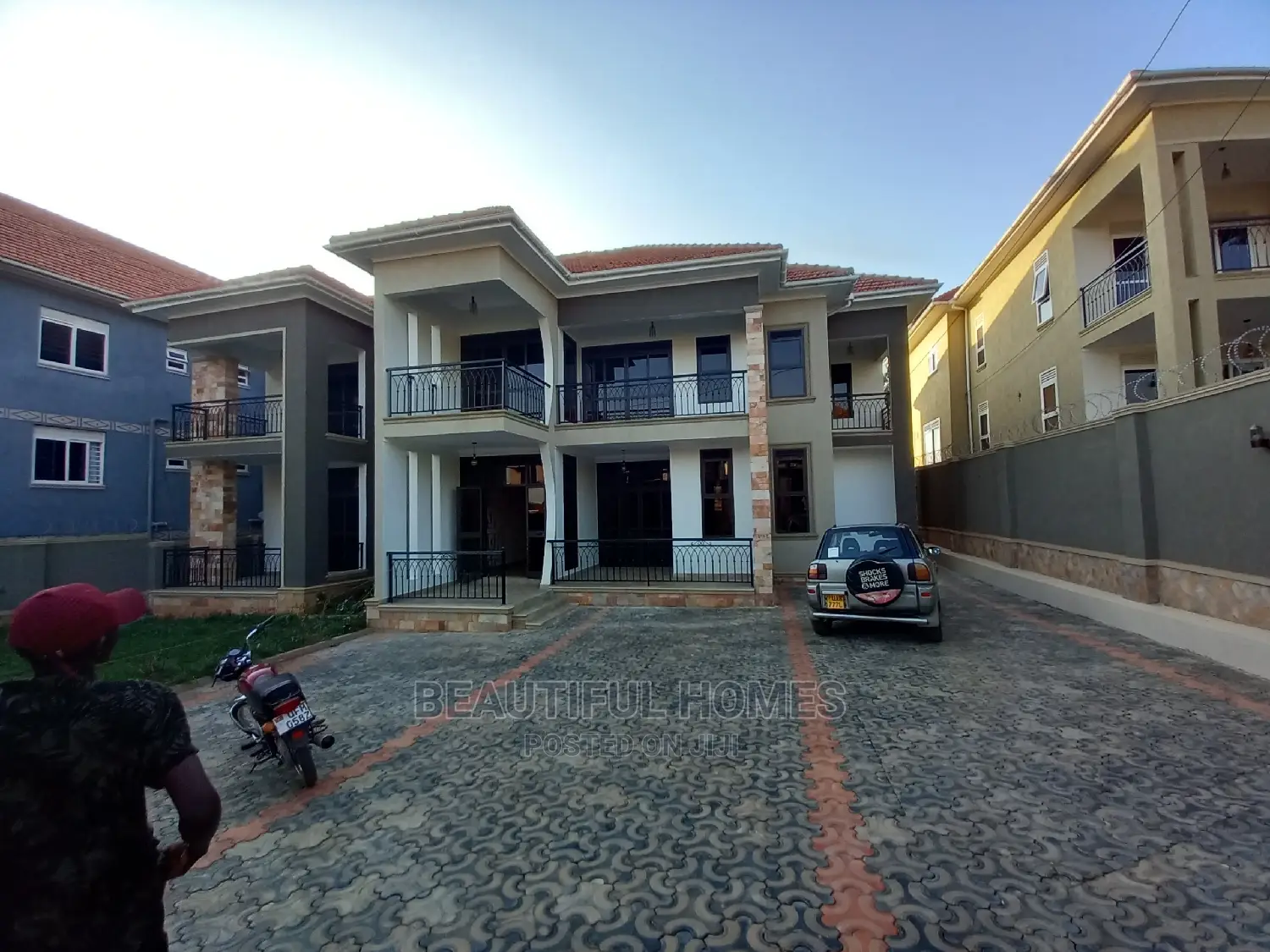 Furnished 6bdrm Mansion in Najjera, Central Division for Sale