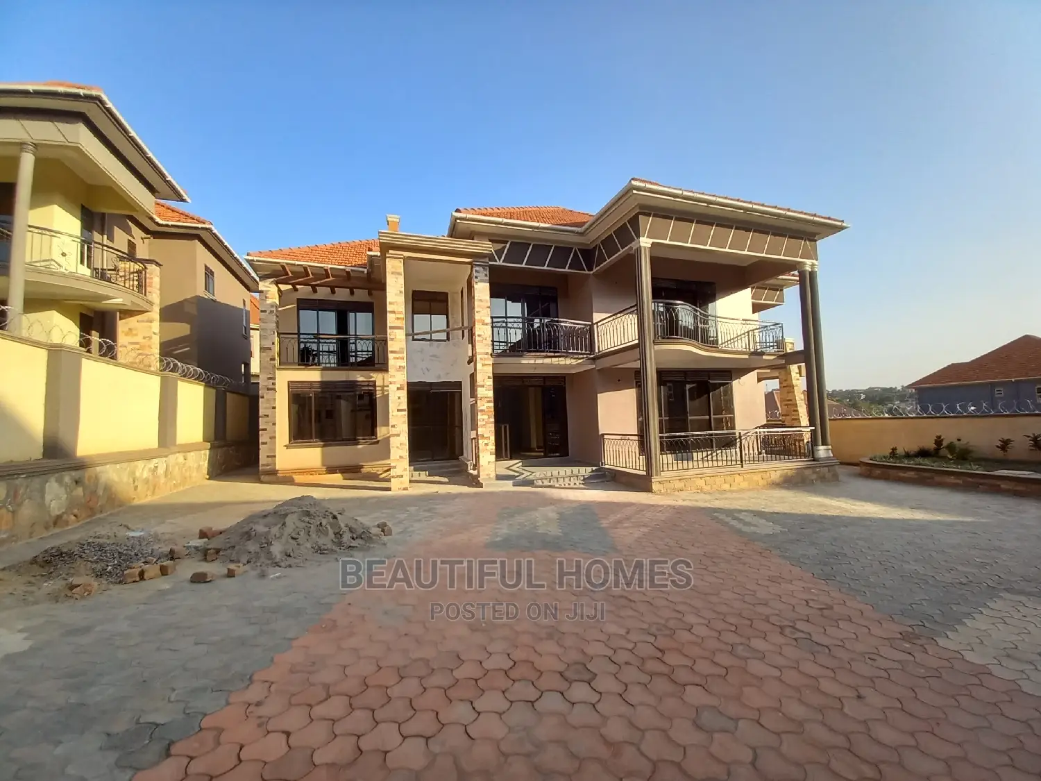 Furnished 6bdrm Mansion in Najjera, Central Division for Sale