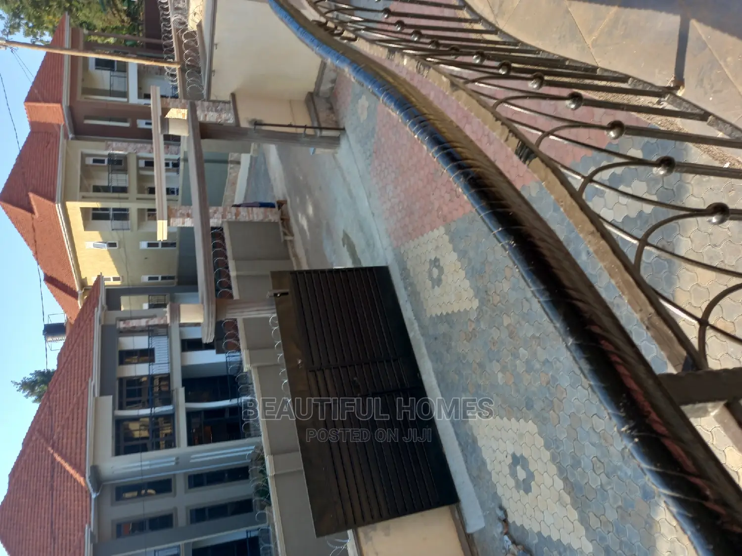 Furnished 6bdrm Mansion in Najjera, Central Division for Sale