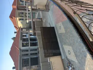 Furnished 6bdrm Mansion in Najjera Wealthy, Central Division for Sale