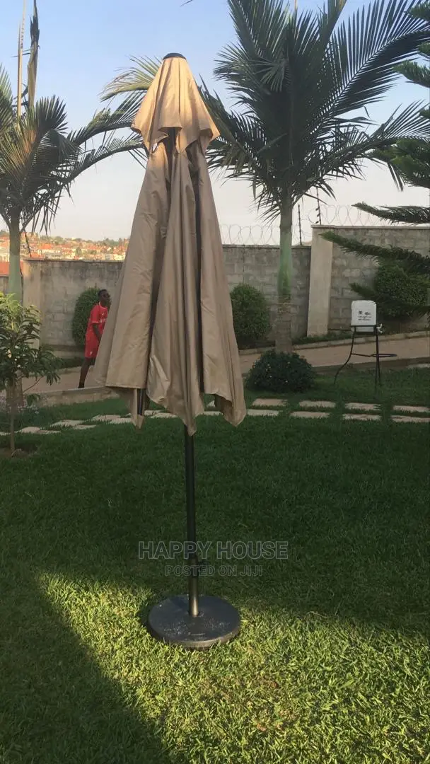 Garden Parasols .