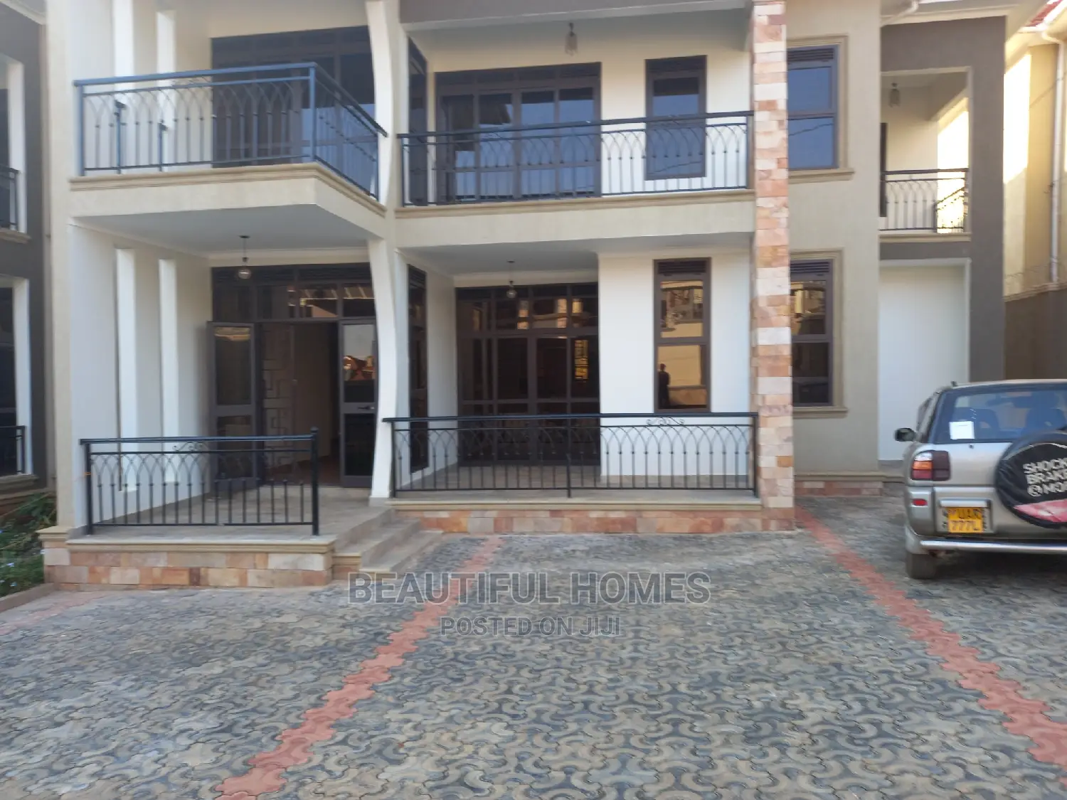 Furnished 6bdrm Mansion in Najjera, Central Division for Sale