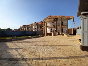 Furnished 6bdrm Mansion in Kira Tarmacked for Sale