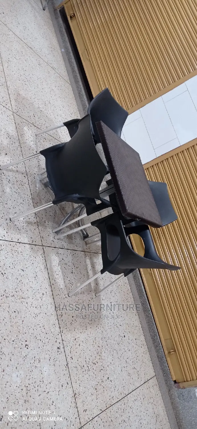 Restaurant Set 4seaters at Afair Price