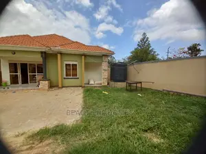Furnished 4bdrm House in Kira Corporate for Sale